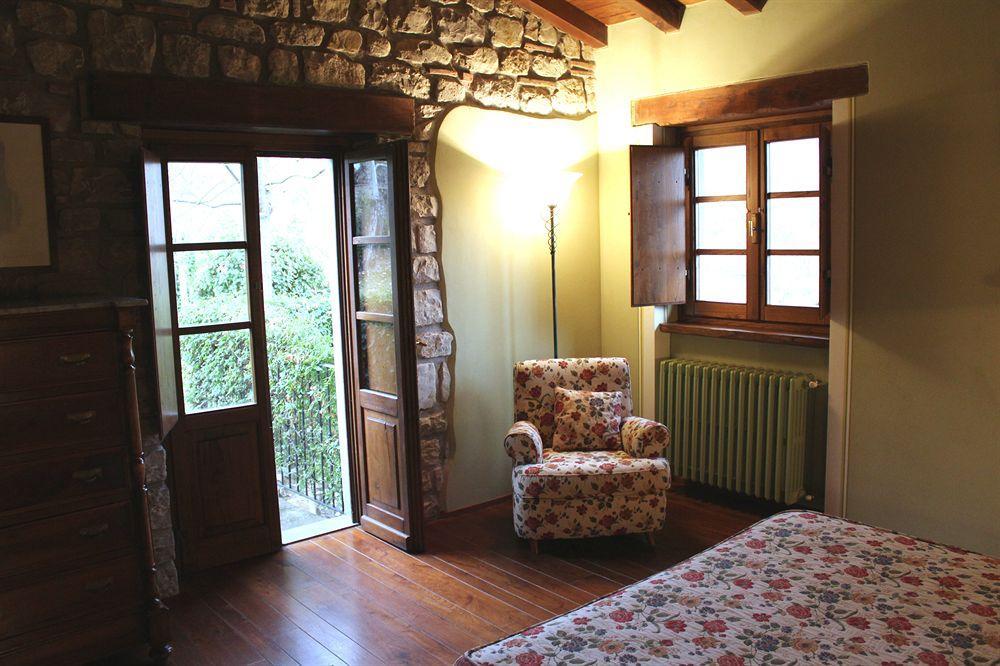Borgo Corsignano Casa de hóspedes Poppi Exterior foto